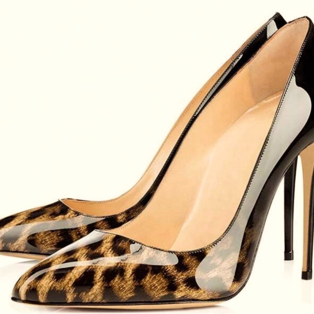 Coleter Pointy Toe Pumps Size 10